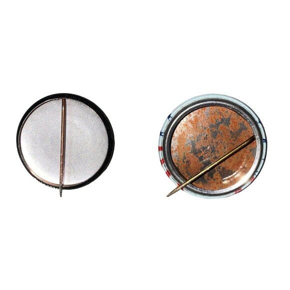 Reproduction Nixon Agnew 1.25" Pinbacks Pin Red White Blue Black Vintage - Picture 2 of 3